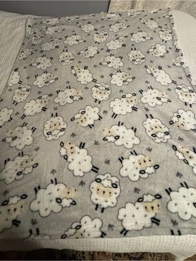 Parent's Choice Lamb Sheep Blanket Gray White Walmart Plush Fleece Baby Lovey